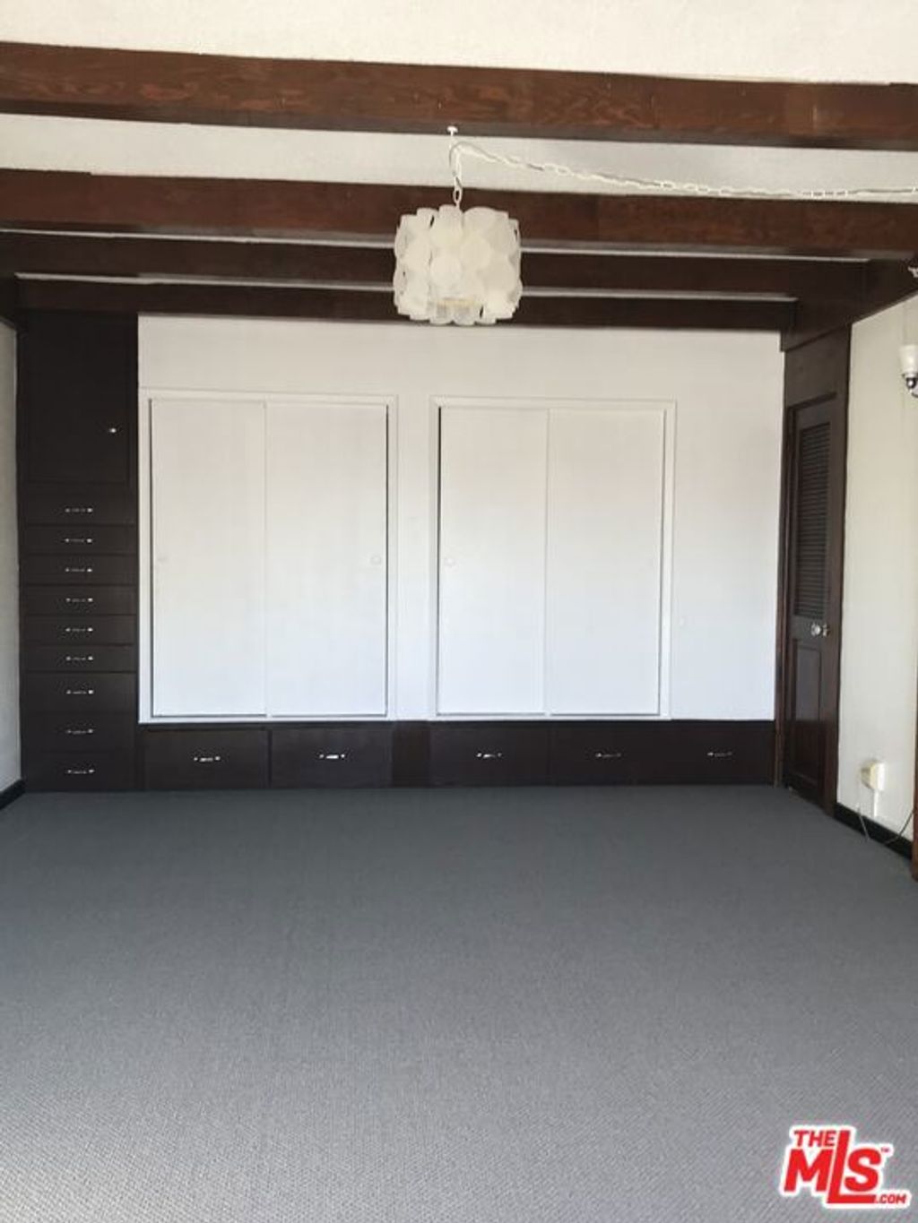 listing image 55