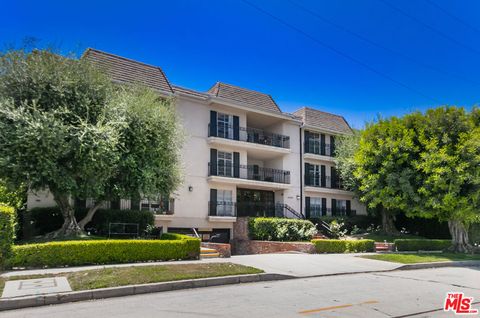 A home in Sherman Oaks