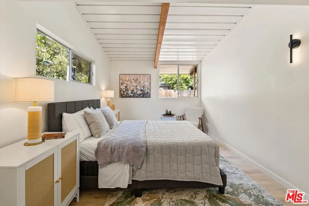 Ojai, California 93023, United States, 4 Bedrooms Bedrooms, ,3 BathroomsBathrooms,Residential,Active,3249