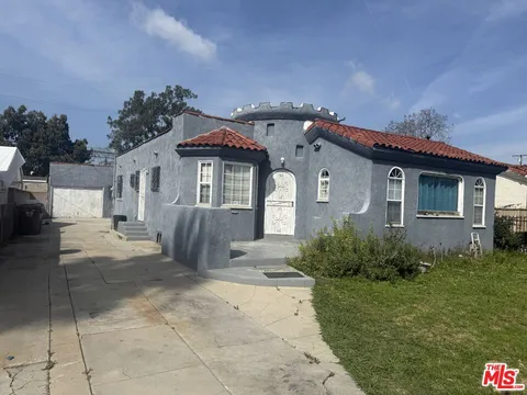 MLS: 25515149