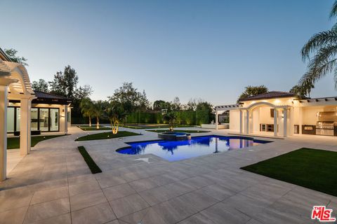 A home in Tarzana