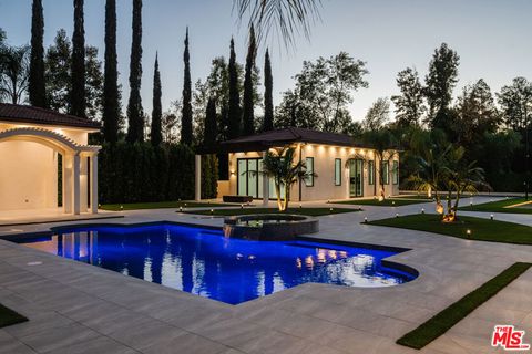 A home in Tarzana