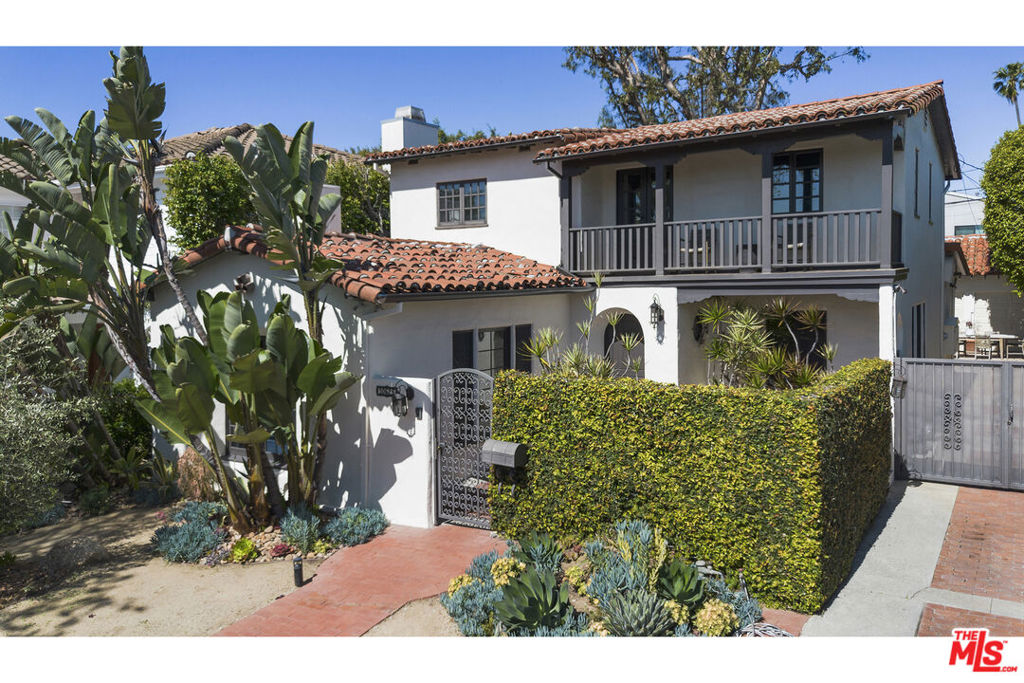 Properties 1 10625 Blythe Avenue