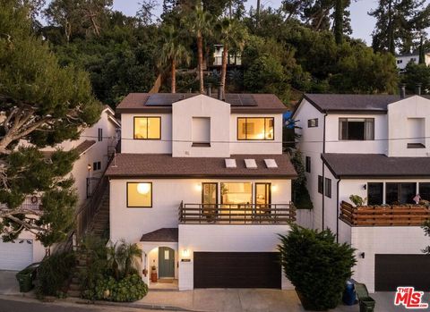 Single Family Residence in Los Angeles CA 4442 San Andreas Avenue.jpg