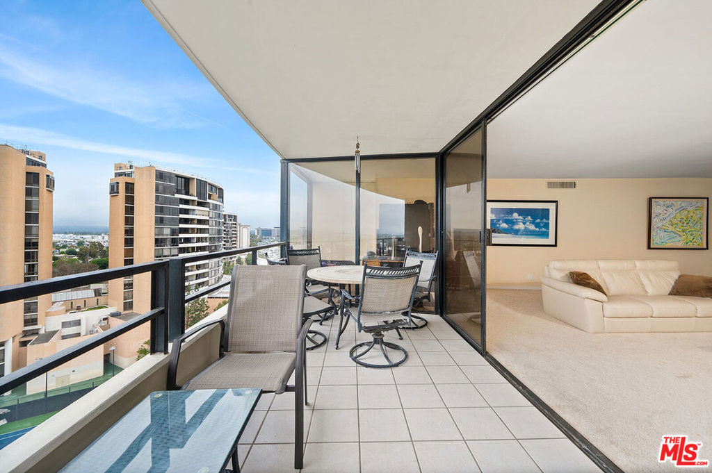 4265 Marina City Drive 917