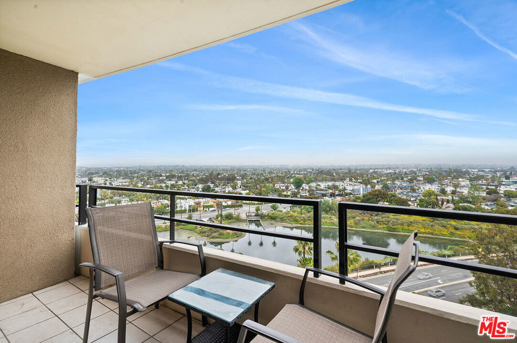 4265 Marina City Drive 917