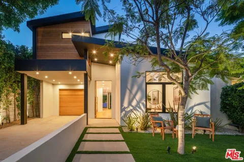 374 Huntley Drive, West Hollywood, CA 90048 - MLS#: 25477881