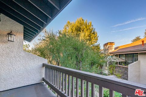 A home in Woodland Hills