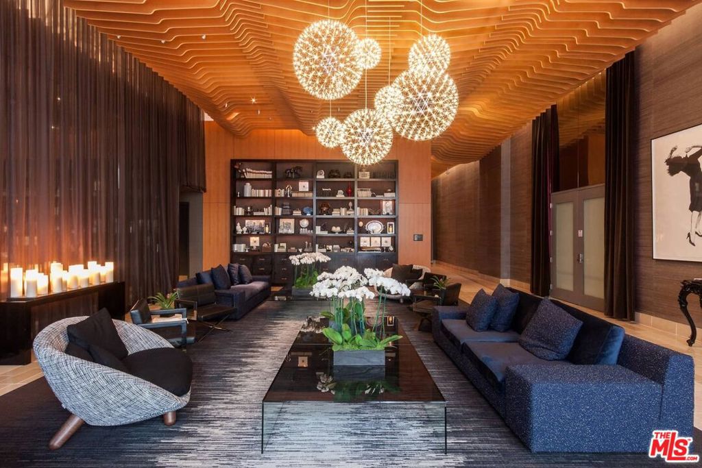 Properties 1 6250 Hollywood Boulevard 15A/B