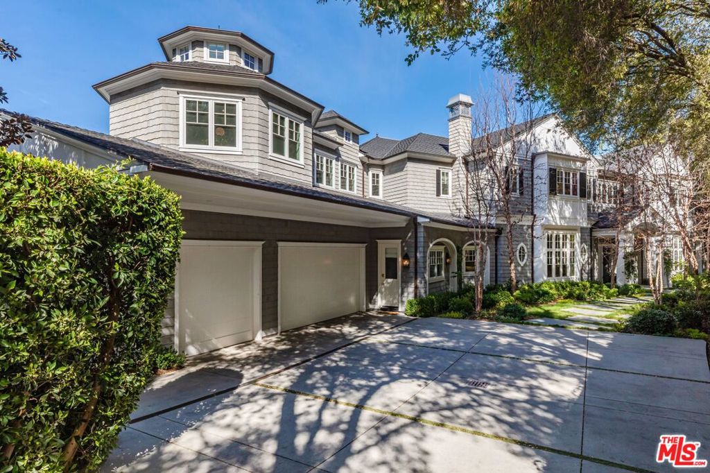 Properties 2 940 E Oakmont Drive