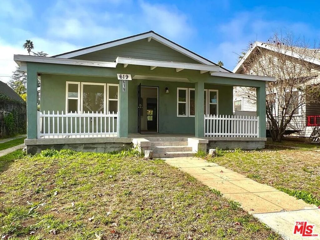 listing image 0