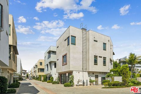 A home in Playa Vista