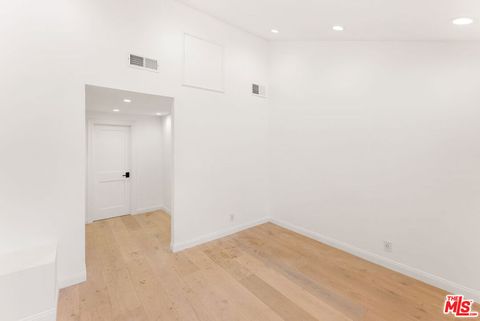 listing image 41