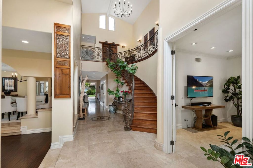 Properties 1 1059 Princeton Street