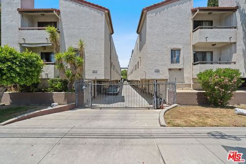 A home in North Hollywood