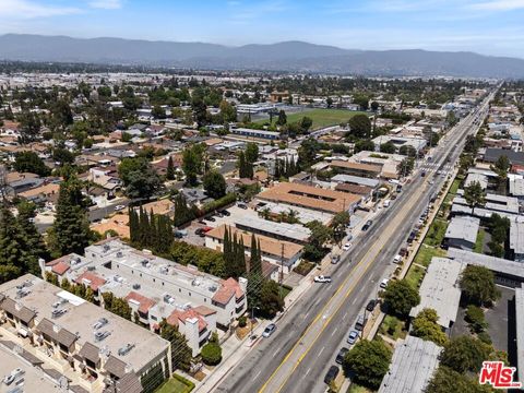 A home in North Hollywood