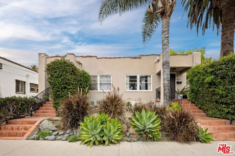 4533 Ambrose Avenue Los Angeles CA 90027