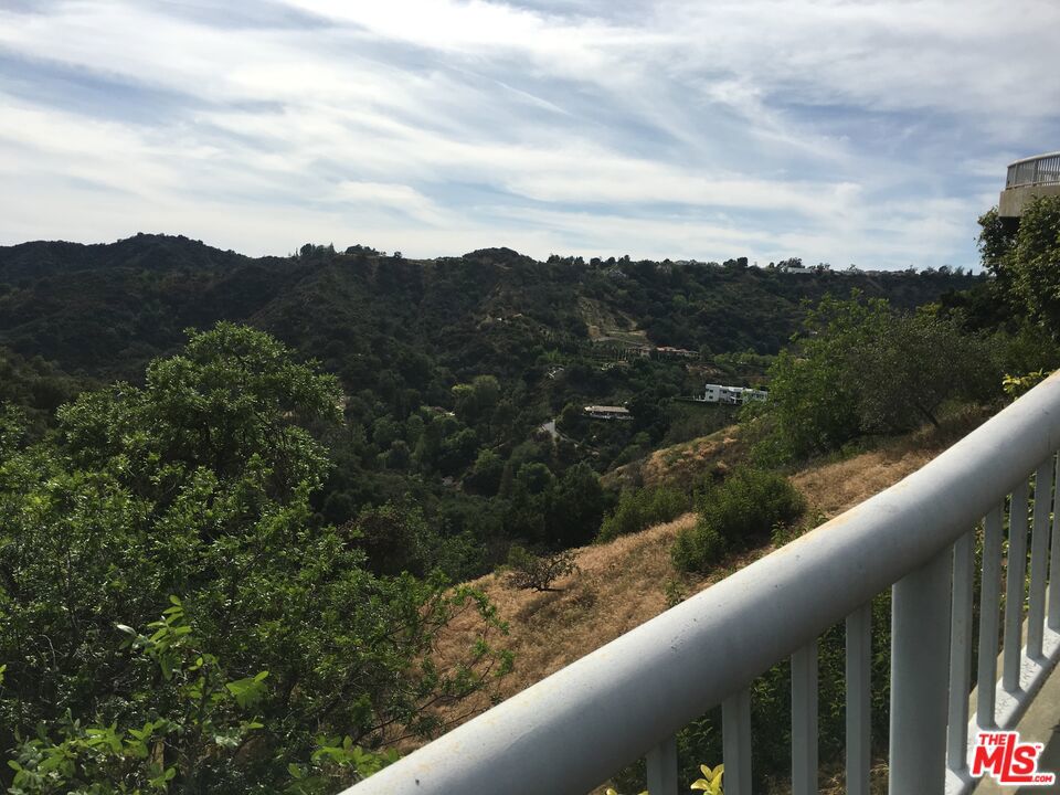 Properties 4 9712 Oak Pass Road