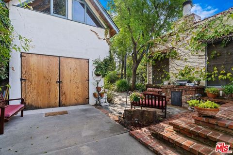 A home in Tarzana