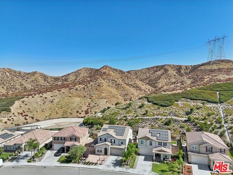 A home in Santa Clarita