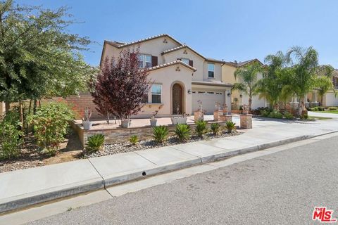 A home in Santa Clarita