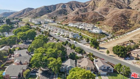 A home in Sylmar
