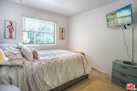 A home in Sylmar