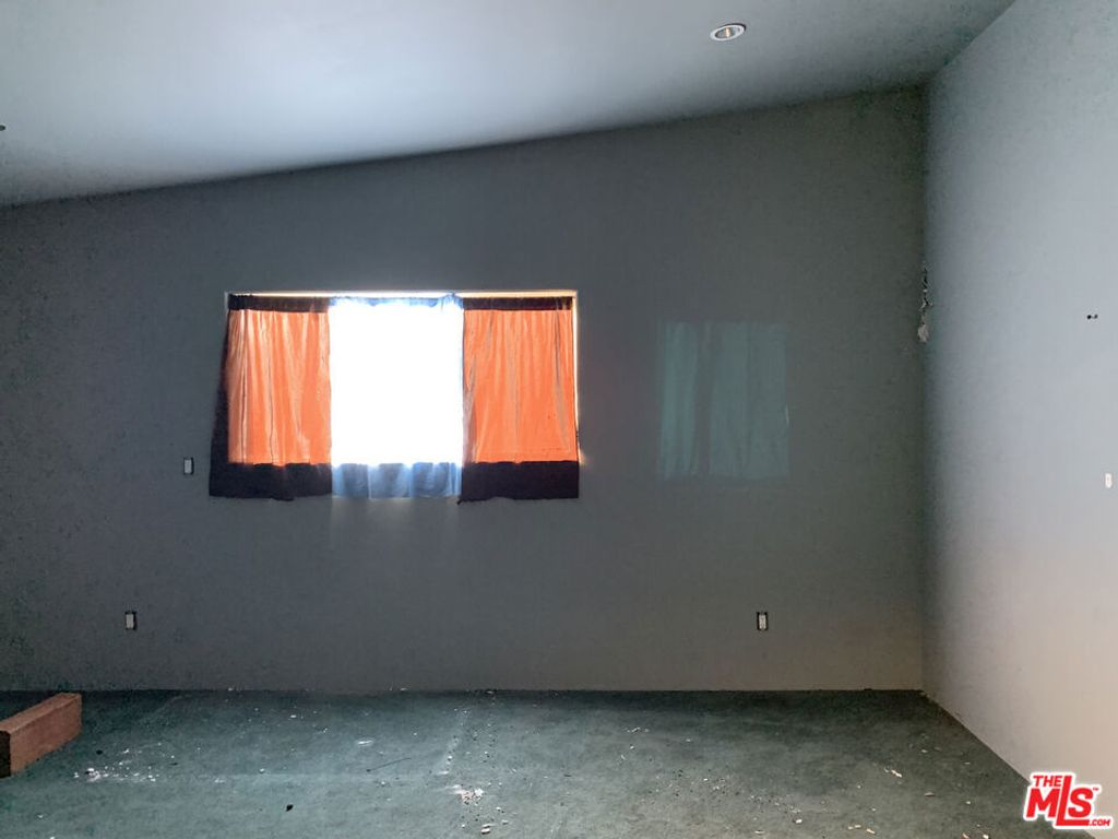 listing image 43