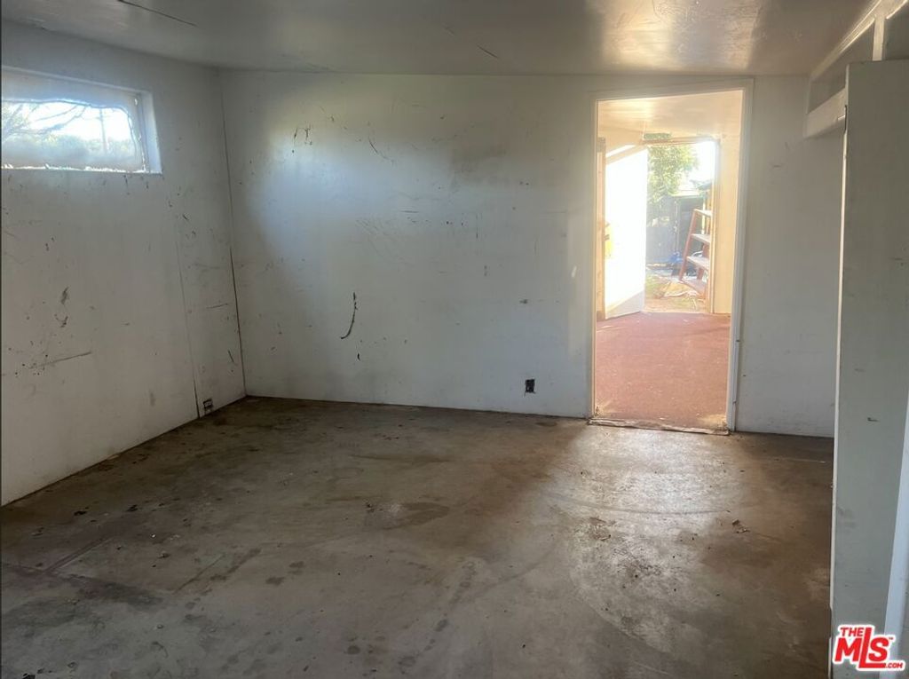 listing image 24