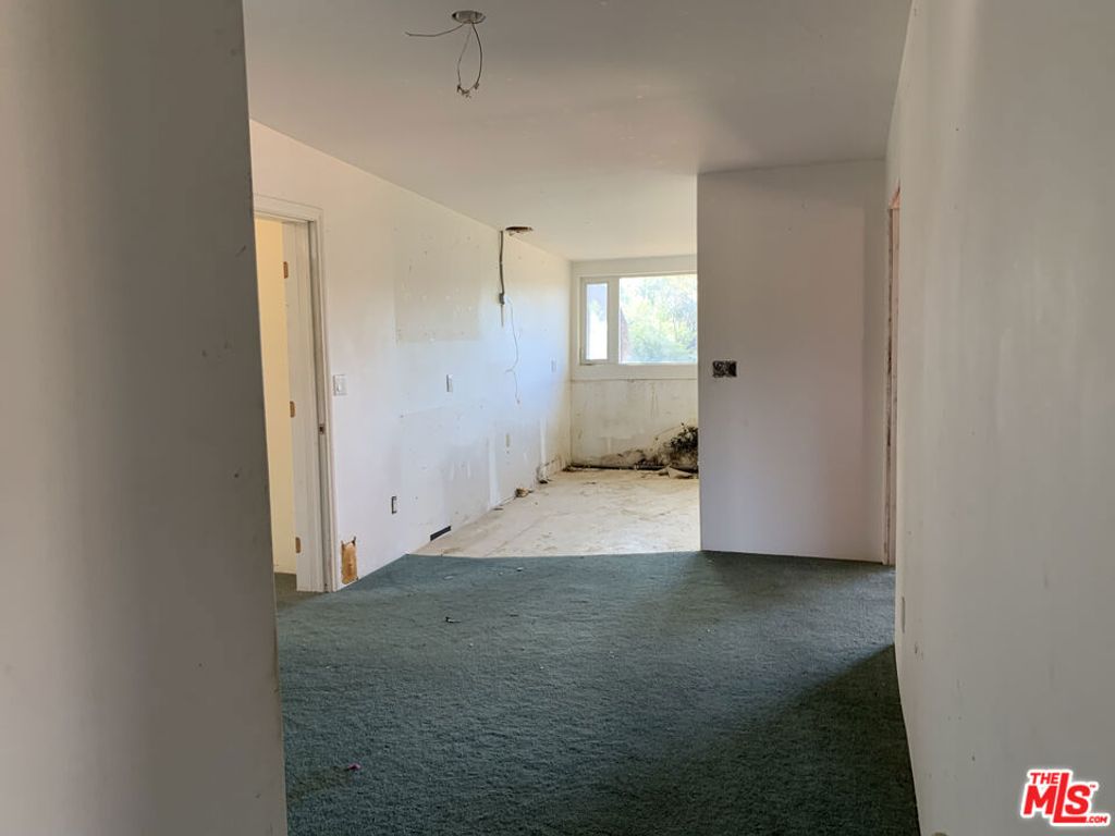listing image 50