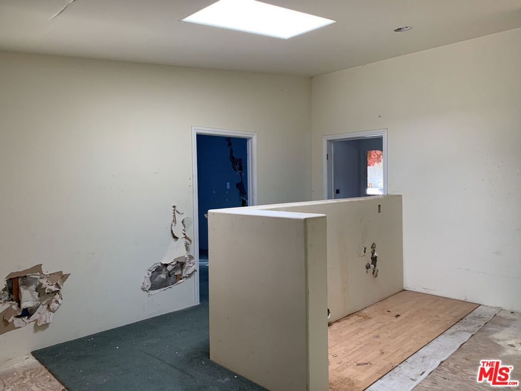 listing image 38
