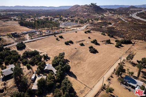 A home in Murrieta