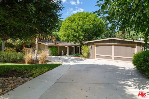 A home in Woodland Hills