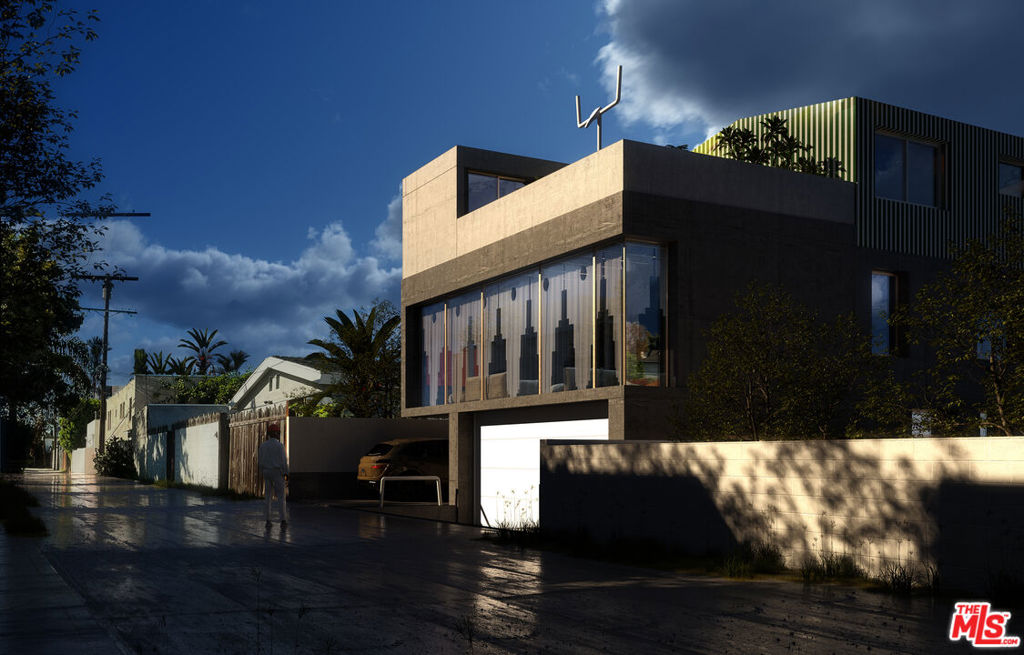 544 Sunset Avenue
