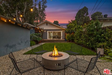 A home in Playa Del Rey