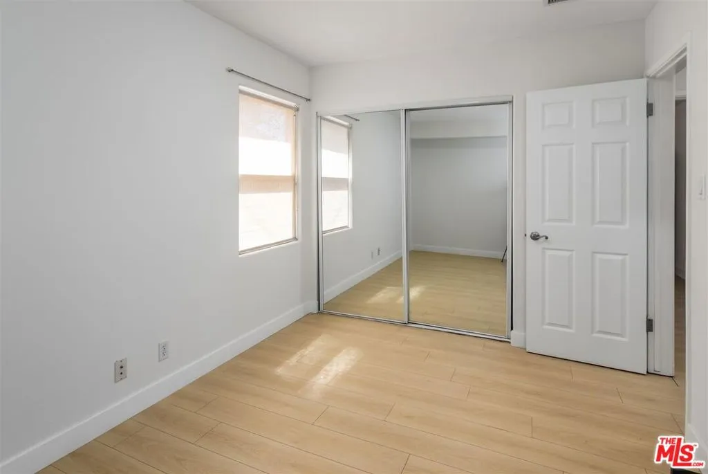 Reseda, California 91335, United States, 3 Bedrooms Bedrooms, ,3 BathroomsBathrooms,Residential,Active,106919