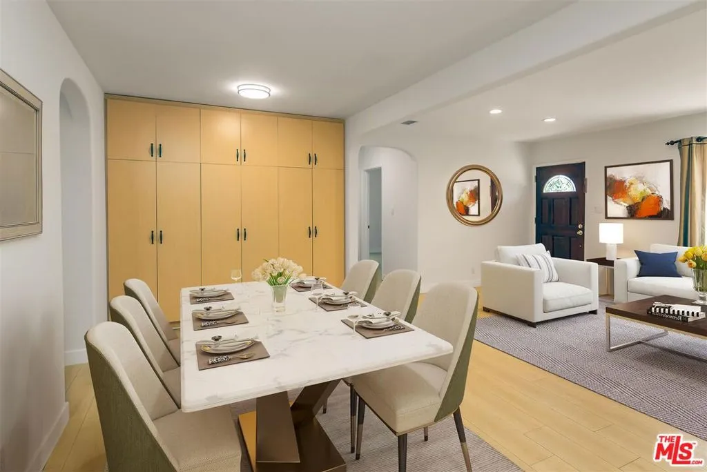 Reseda, California 91335, United States, 3 Bedrooms Bedrooms, ,3 BathroomsBathrooms,Residential,Active,106919