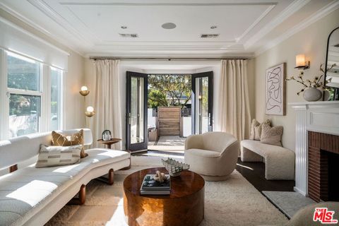 A home in Studio City