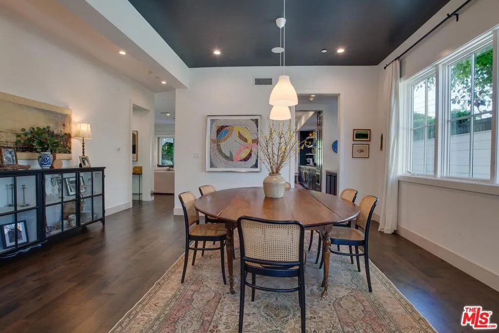 Venice, California 90291, United States, 5 Bedrooms Bedrooms, ,6 BathroomsBathrooms,Residential,Pending,88578