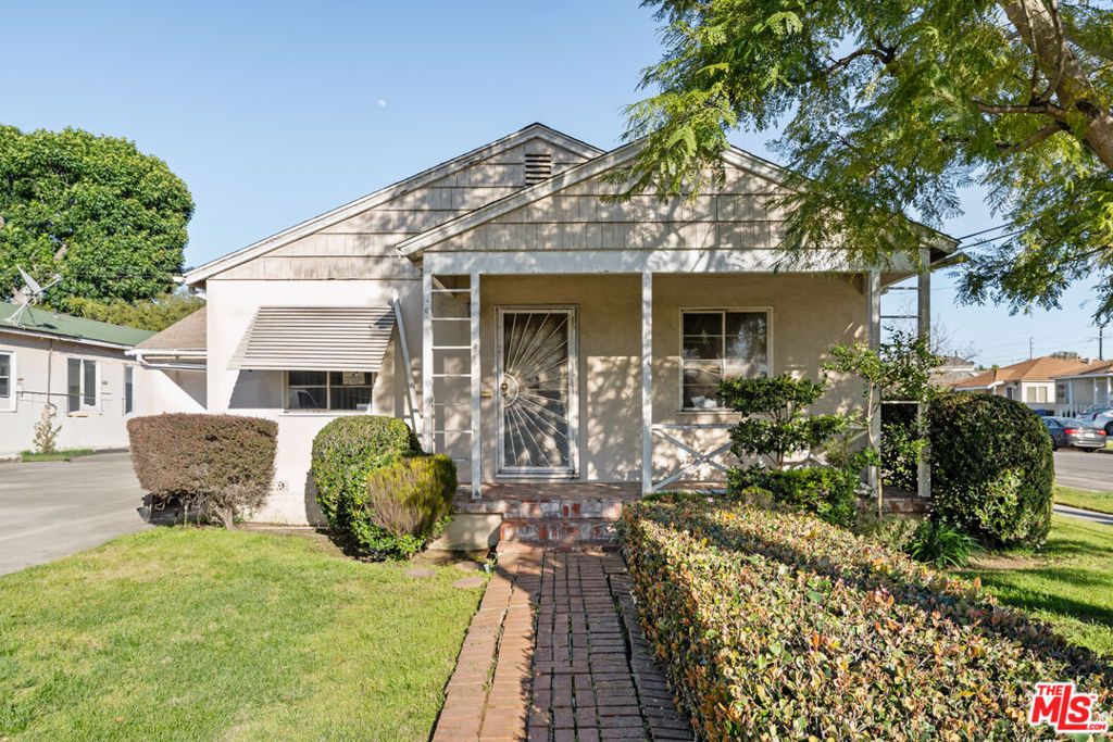listing image 0