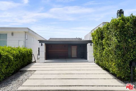 A home in Laguna Beach