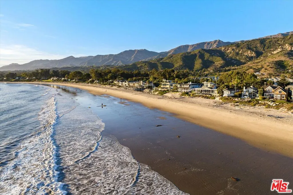 Carpinteria, California 93013, United States, 5 Bedrooms Bedrooms, ,5 BathroomsBathrooms,Residential,Active,15059