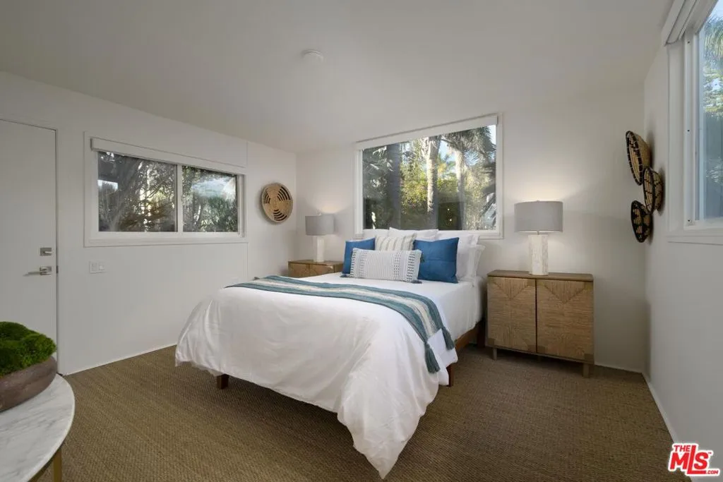 Carpinteria, California 93013, United States, 5 Bedrooms Bedrooms, ,5 BathroomsBathrooms,Residential,Active,15059