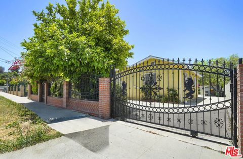 Single Family Residence in Los Angeles CA 3211 Pueblo Avenue.jpg