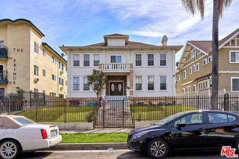 1214 S Norton Avenue Los Angeles CA 90019