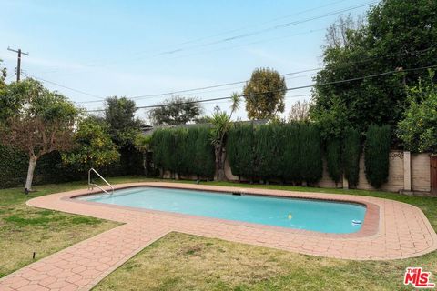 A home in Sherman Oaks