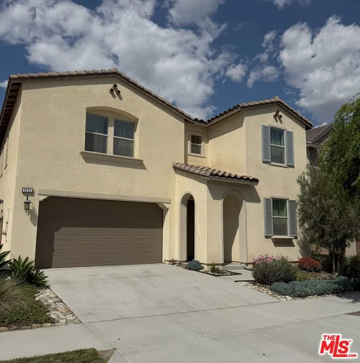 Ontario, California 91761, United States, 4 Bedrooms Bedrooms, ,3 BathroomsBathrooms,Residential,Active,103690