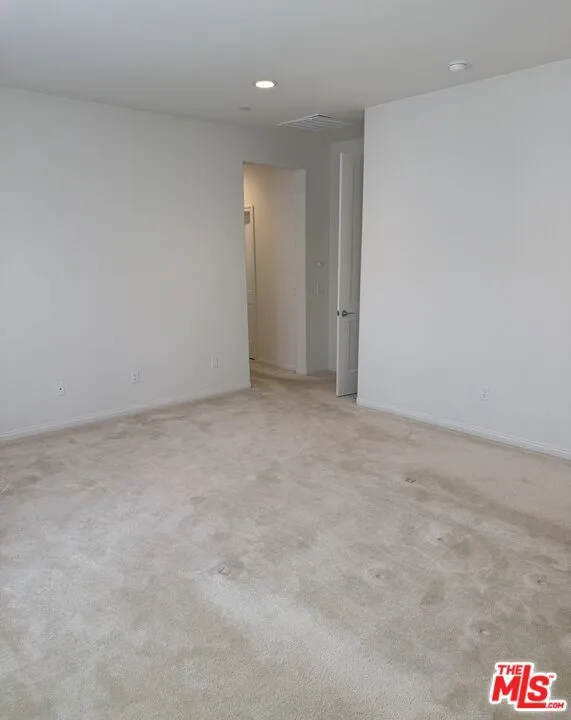 Ontario, California 91761, United States, 4 Bedrooms Bedrooms, ,3 BathroomsBathrooms,Residential,Active,103690