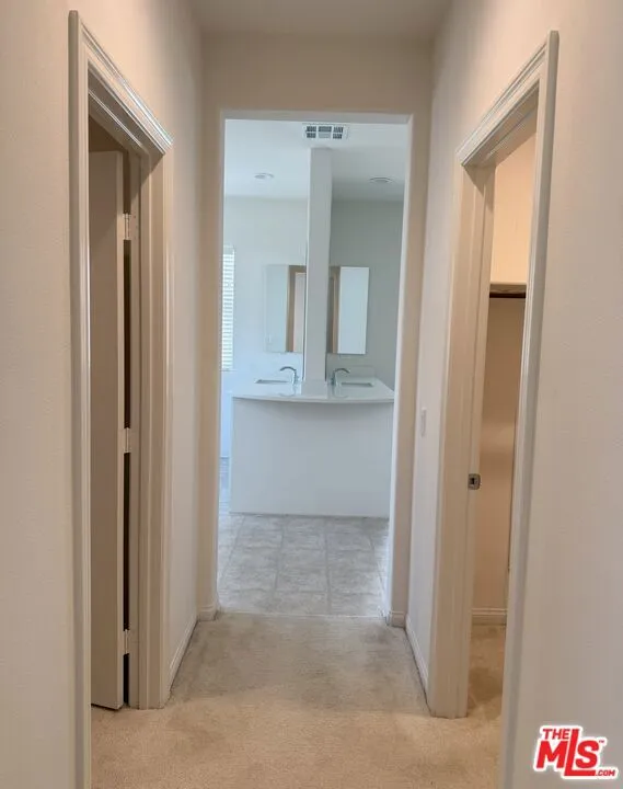 Ontario, California 91761, United States, 4 Bedrooms Bedrooms, ,3 BathroomsBathrooms,Residential,Active,103690