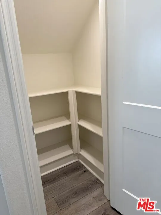 Ontario, California 91761, United States, 4 Bedrooms Bedrooms, ,3 BathroomsBathrooms,Residential,Active,103690